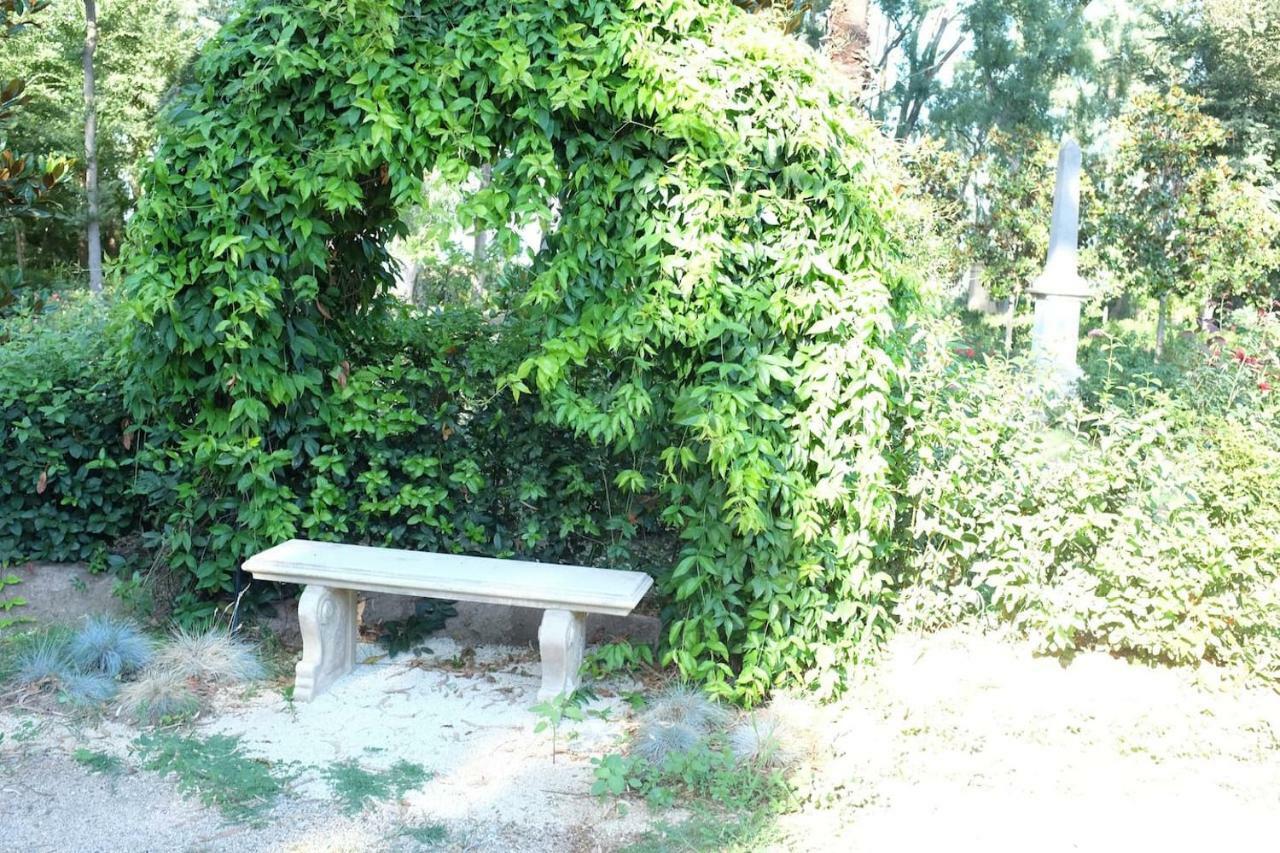 سارّوتش Suite A Villa D'Orri المظهر الخارجي الصورة