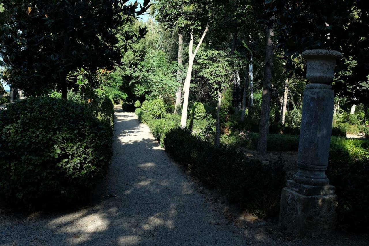 سارّوتش Suite A Villa D'Orri المظهر الخارجي الصورة